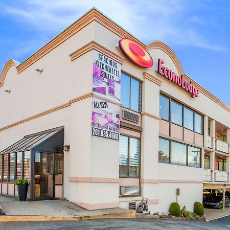 Super 8 By Wyndham Meadowlands Hotel Carlstadt Ngoại thất bức ảnh