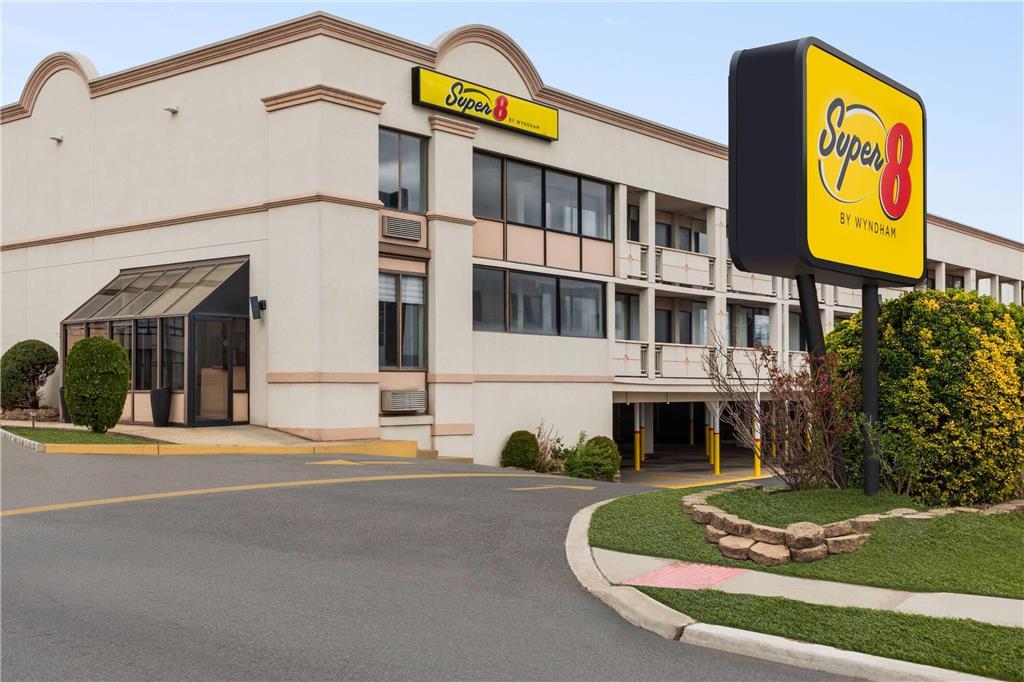 Super 8 By Wyndham Meadowlands Hotel Carlstadt Ngoại thất bức ảnh